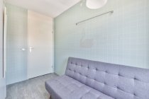 Design intérieur lumineux d'une maison de luxe — Photo de stock