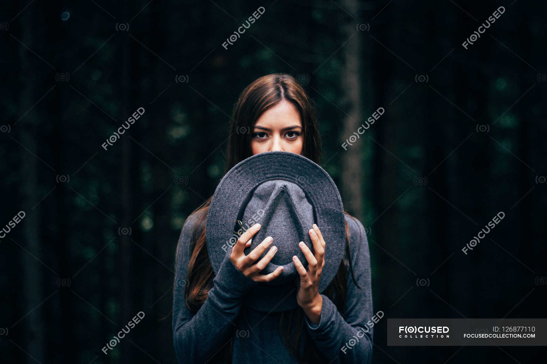 Girl with grey hat — vegetation, caucasian Stock Photo 126877110