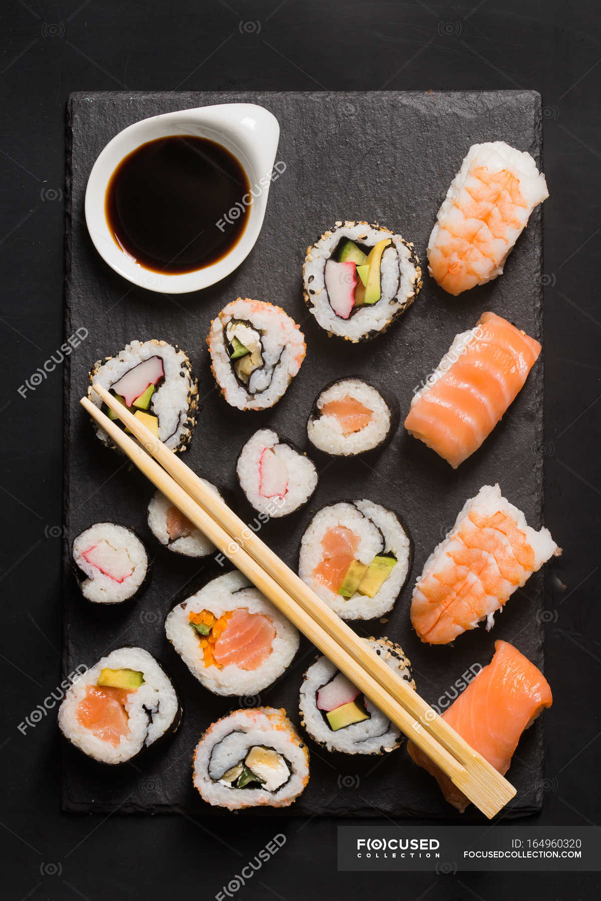 японская кухня. отзывы роллы шелби. спринг роллы нижний тагил. блюдо роллы. ролл рейнбоу.