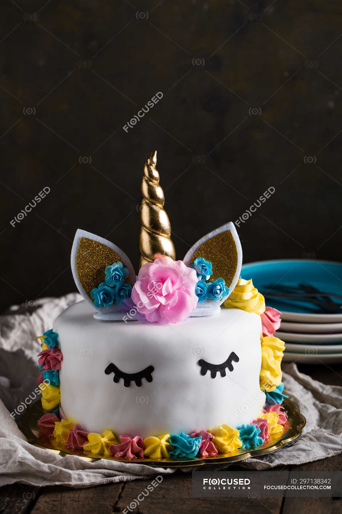 Unicorn Cake 1 Tier - Eve's Cakes