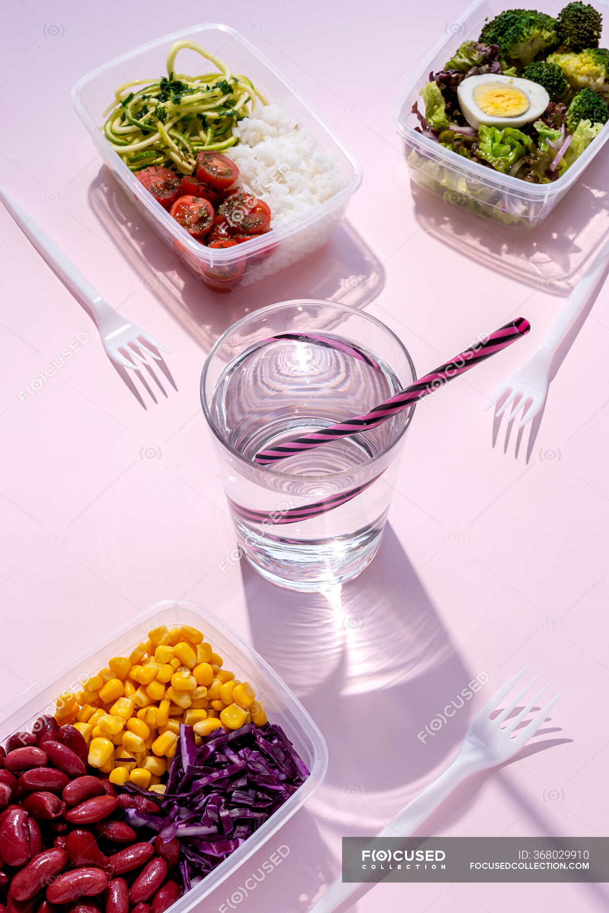 Homemade vegan food in lunch boxes with healthy vegetable fresh from