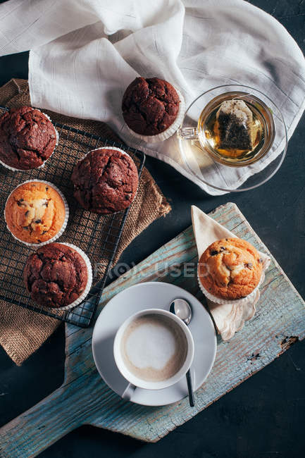 Muffins au chocolat faits maison — Photo de stock