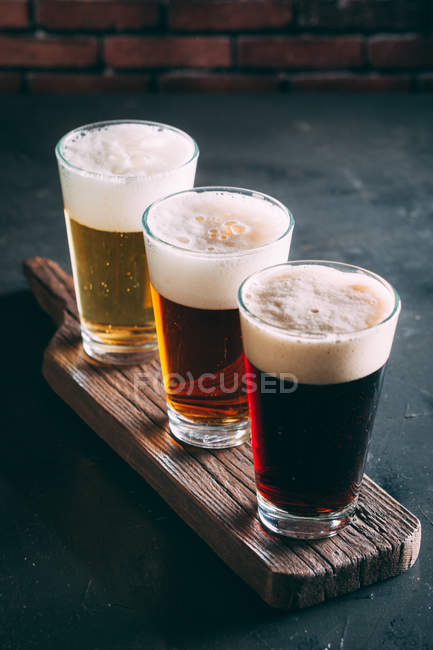 Набір келихів пива — стокове фото