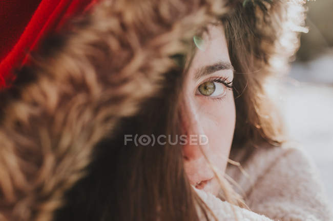 Jovem de olhos verdes menina — Fotografia de Stock