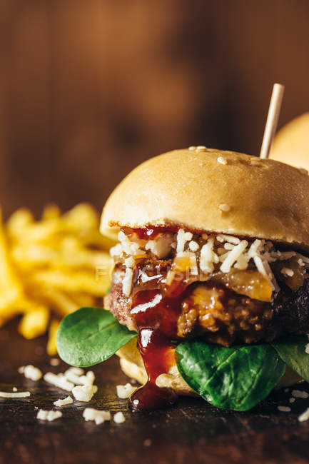 Savoureux mini hamburger — Photo de stock