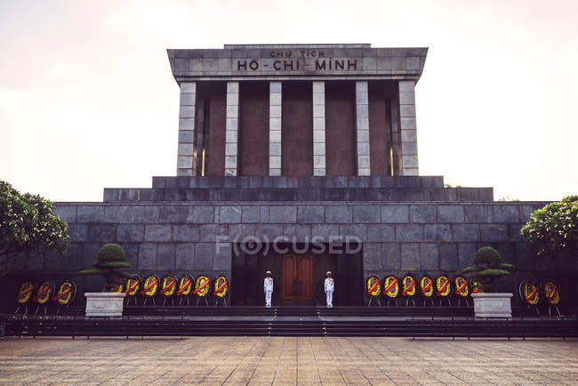 Мавзолей Хо Чи Мин в Ханое — стоковое фото