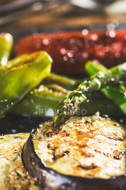 Delicious grilled vegetables — Stock Photo