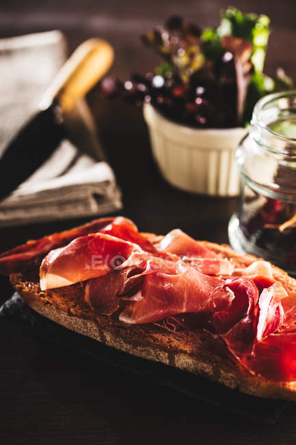 Frisches Sandwich mit Marmelade — Stockfoto