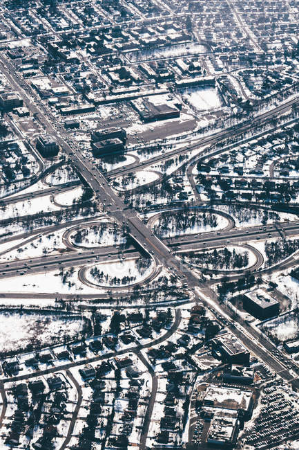 Зимние проезжие дороги — стоковое фото