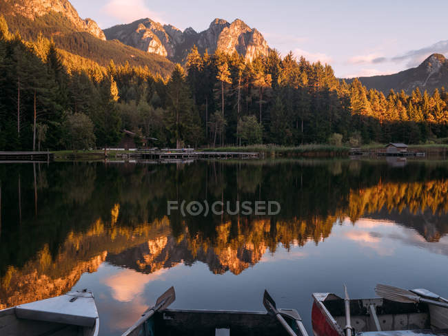 Mirror surface of lake in mountains — Stock Photo