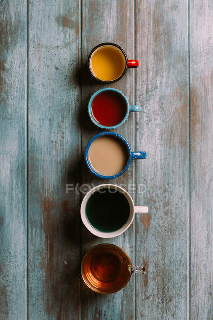Diferentes tipos de té - foto de stock