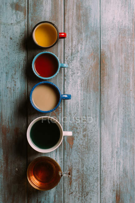 Diferentes tipos de té - foto de stock