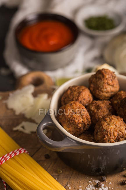 Ingredients for spaghetti with meatballs — Stock Photo