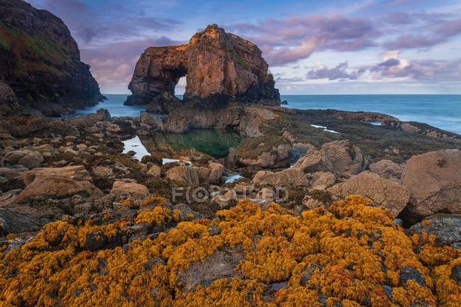 Great Pollet Arch, Fanad Head, Irlande — Photo de stock