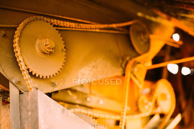 Queimadura e máquina enferrujada — Fotografia de Stock