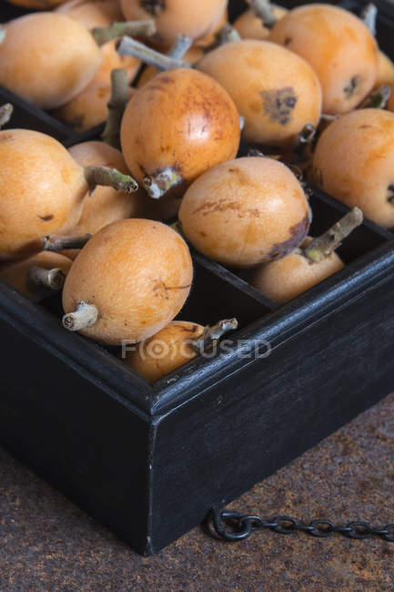 Мушмула японська свіжі фрукти — стокове фото