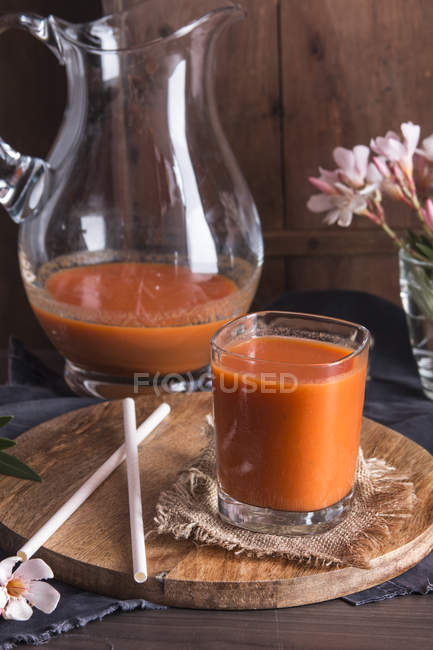 Приготування гаспачо, томатний суп — стокове фото