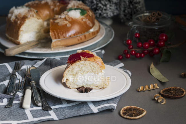 Роскон де Рейес, Іспанська десерт — стокове фото