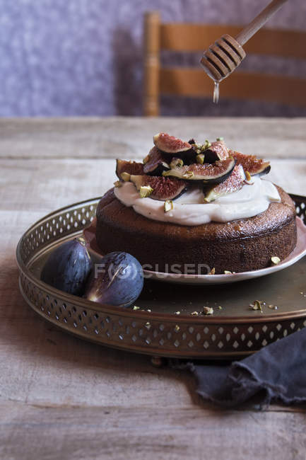 Gâteau aux figues à la crème au fromage — Photo de stock