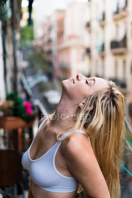 Sexy young woman — Stock Photo
