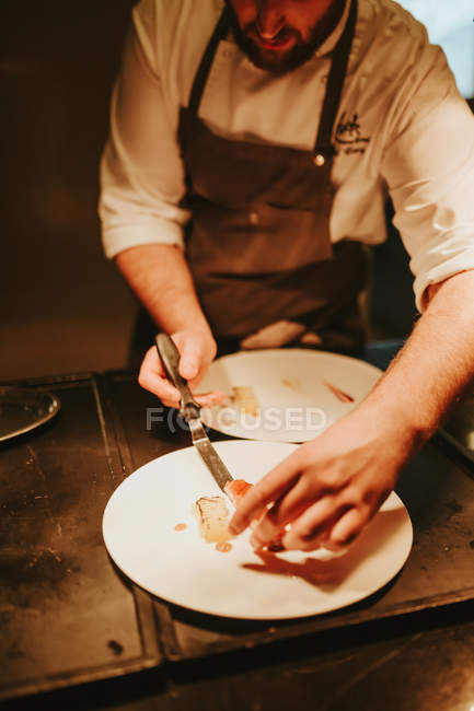 Cook serving plates — Stock Photo