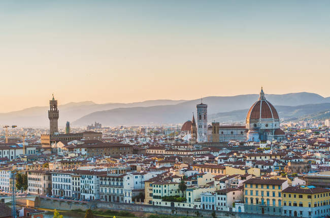 Вид на старый город, Флоренция — стоковое фото