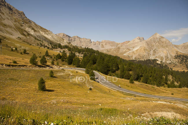 Winding road in mountains — Stock Photo