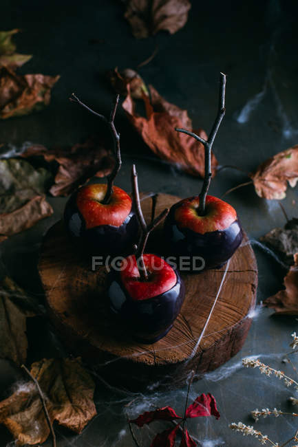 Maçãs de caramelo de Halloween — Fotografia de Stock