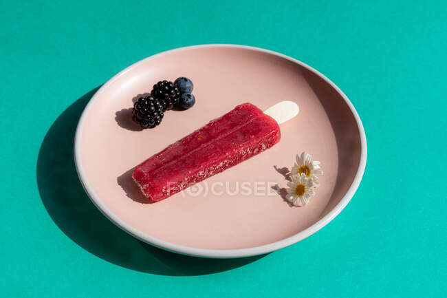 Ice cream on plate — Stock Photo