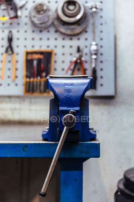 Werkzeug in der mechanischen Werkstatt — Stockfoto