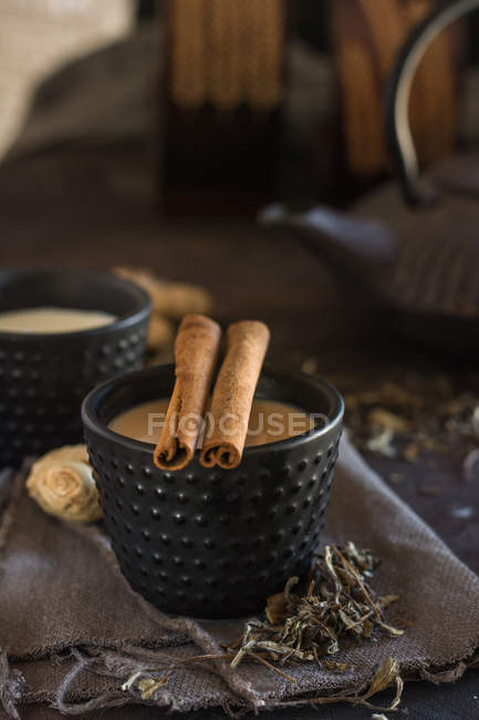 Tasse orientale de thé Chai — Photo de stock