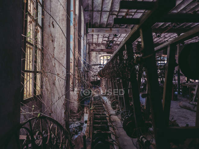 Old machines in factory — Stock Photo