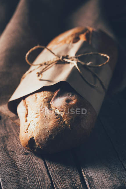 Rustic bread loaf — Stock Photo