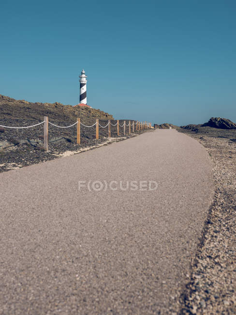 Route vers la tour du phare — Photo de stock