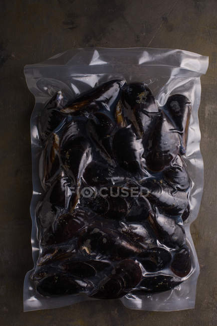 Mussels in plastic bag packaging — Stock Photo
