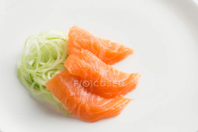 Sashimi japonês com daikon set — Fotografia de Stock