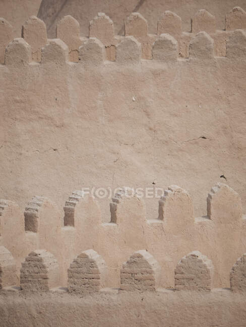 Vieux mur de pierre dans le désert. — Photo de stock