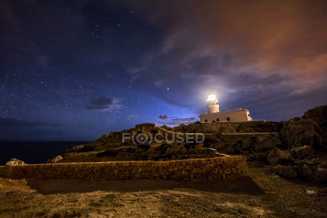 Starry sky in the lighthouse. Cavalleria, Menorca — Stock Photo