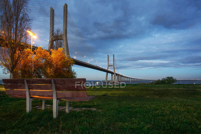 Ponte Vasco da Gama a Lisbona, Portogallo — Foto stock