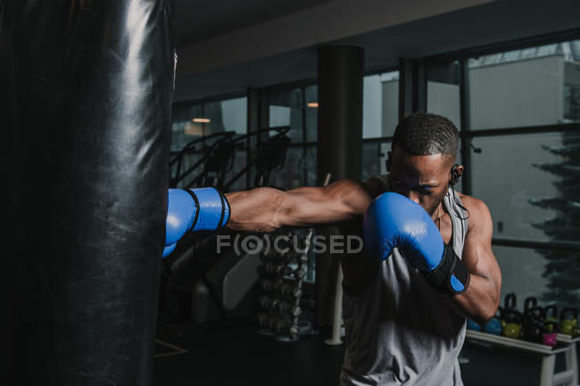 African American boxer training in gym — Stock Photo