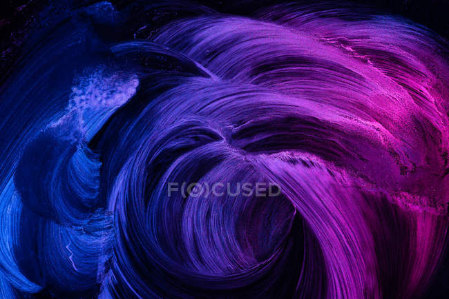 Крупный план неоновых красочных мазков красок — стоковое фото