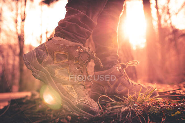Close-up feet on the mountain — Stock Photo