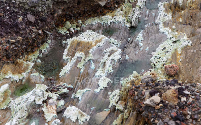 Vista ravvicinata dei sedimenti sulle rocce di Riotinto, Huelva — Foto stock