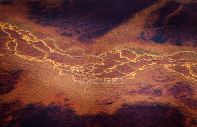 Ruisseaux orange et transitions rocheuses dans les Mines de Riotinto, Huelva — Photo de stock