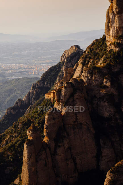 Paisaje de las montañas del monasterio de Montserrat Sant Joan, Cataluña, España - foto de stock