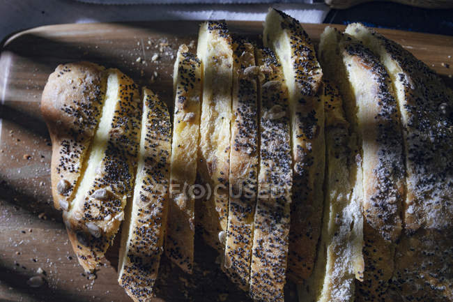 Neatly sliced organic bread for breakfast — Stock Photo