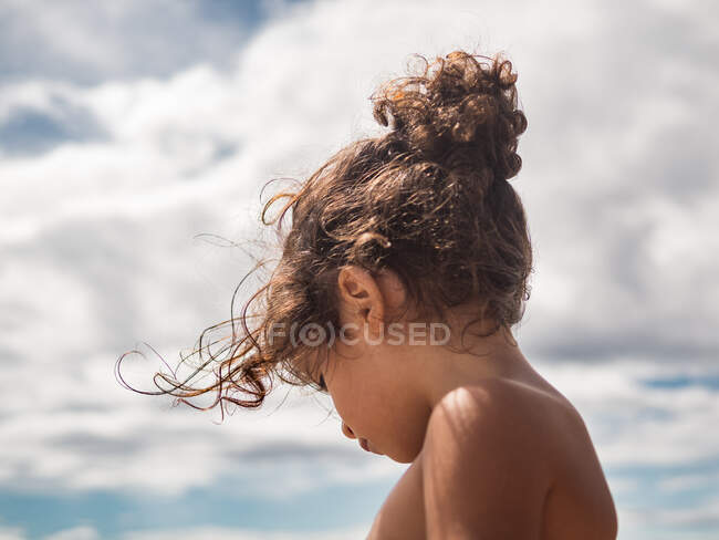 Side view of little girl — Stock Photo