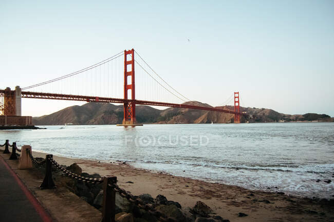 Paesaggio Golden Gate Bridge all'alba — Foto stock