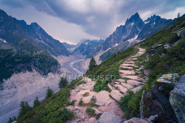 Snowy mountains on cloudy day — Stock Photo