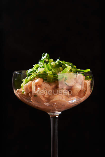 Shrimp cocktail in stylish glass — Stock Photo